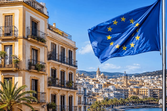 Nên đầu tư bất động sản đảo Síp ngay hay đợi vào Schengen? Xem phân tích thị trường thực tế từ AT Express để không bỏ lỡ cơ hội định cư Châu Âu giá tốt.