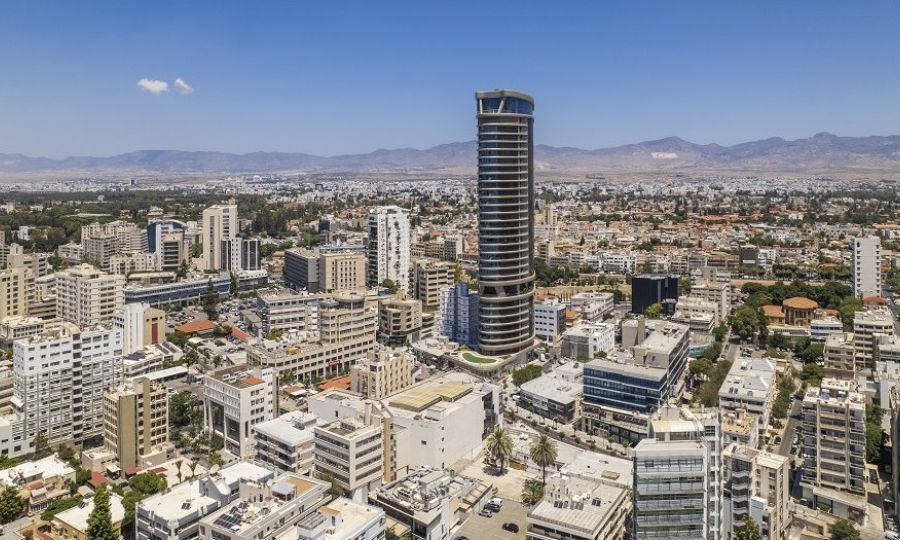 Tóm tắt thị trường bất động sản Síp 2026: Nicosia dẫn đầu giao dịch, Limassol hút vốn, Paphos đắt đỏ. Xem ngay phân tích chi tiết từ AT Express để đầu tư an toàn.