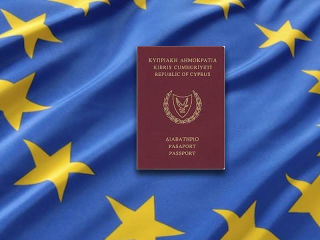 Hộ chiếu đảo Síp xếp hạng 6 thế giới, miễn visa 170+ quốc gia. Cùng AT Express tìm hiểu quyền lực tấm hộ chiếu Síp và lộ trình đầu tư an toàn cho gia đình.