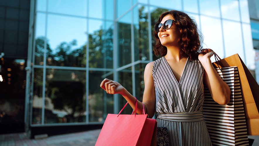 Khám phá trải nghiệm mua sắm hàng hiệu và các thú vui giải trí cao cấp của giới siêu giàu tại đảo Síp. Tìm hiểu không gian sống thượng lưu cùng AT Express.