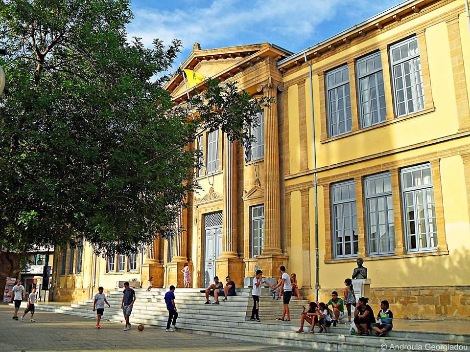 Cập nhật học phí, lộ trình học và kinh nghiệm chọn trường quốc tế tại đảo Síp. Đội ngũ AT Express hỗ trợ phụ huynh làm thủ tục nhập học trọn gói tận nơi.